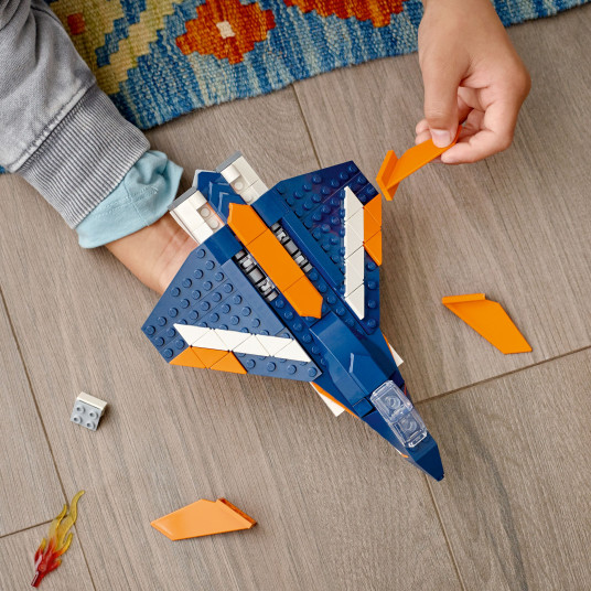LEGO® 31126 CREATOR Virsskaņas reaktīvā lidmašīna