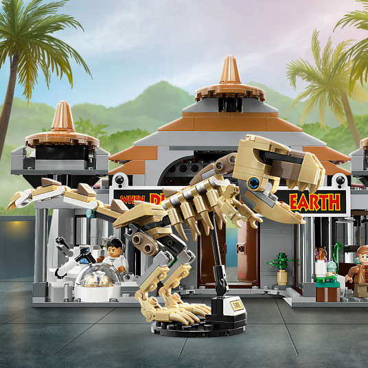 LEGO® 76961 Jurassic Park apmeklētāju centra Tiranozauru un Velociraptor Attack