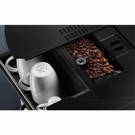Iebūvētais kafijas automāts Electrolux EBC85H
