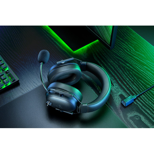 Razer BlackShark V2 HyperSpeed spēļu austiņas, aiz auss, vadu, melnas