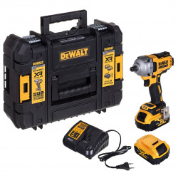 Triecienuzgriežņu atslēga 18V 2x5,0Ah TSTAK DCF892P2T DEWALT