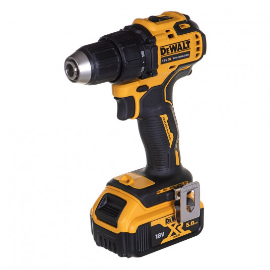 Akumulatora skrūvgriezis 18V DCD708P3T DEWALT