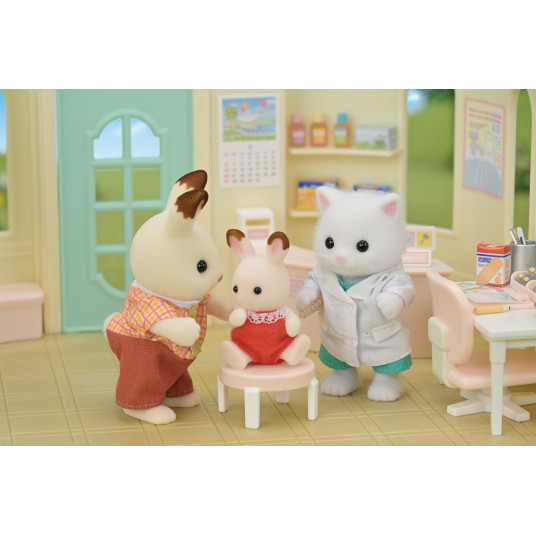 SYLVANIAN FAMILIES Dāvanu komplekts Lauku ārsts