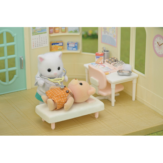 SYLVANIAN FAMILIES Dāvanu komplekts Lauku ārsts