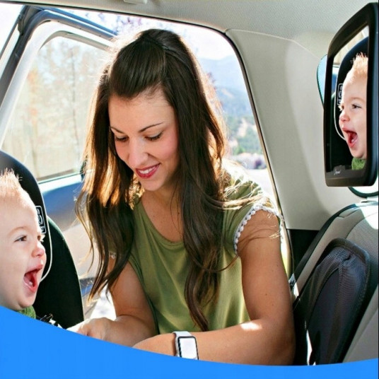 Bērnu monitors automašīnas spogulī