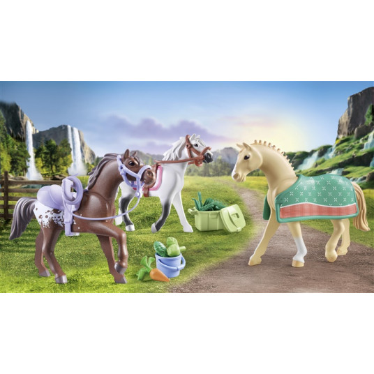Konstruktors Playmobil Trīs zirgi ar segliem 71356