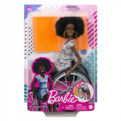 Lelle Barbie Fashionista 194 ar ratiņkrēslu un rampu, cirtainiem brūniem matiem, rombām un aksesuāriem