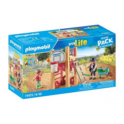 PLAYMOBIL CITY LIFE Galdnieks rotaļu laukumā 71475