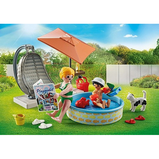 PLAYMOBIL CITY LIFE Peldēšanās pagalmā 71476