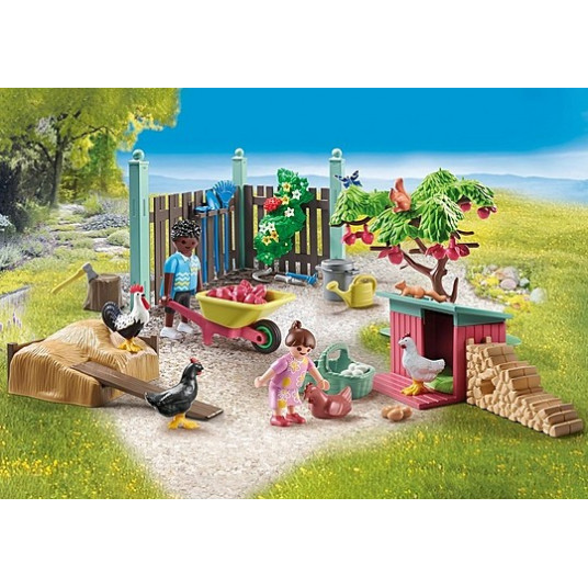 PLAYMOBIL MANA DZĪVE Vistas kūts mājas pagalmā 71510