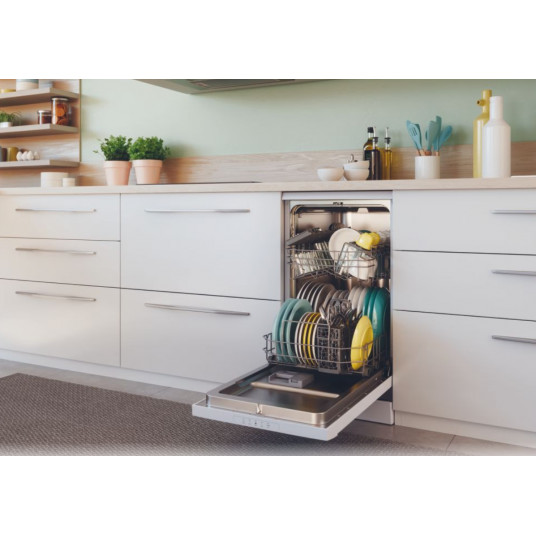Trauku mazgājamā mašīna Candy CDPH 2L1049W-01