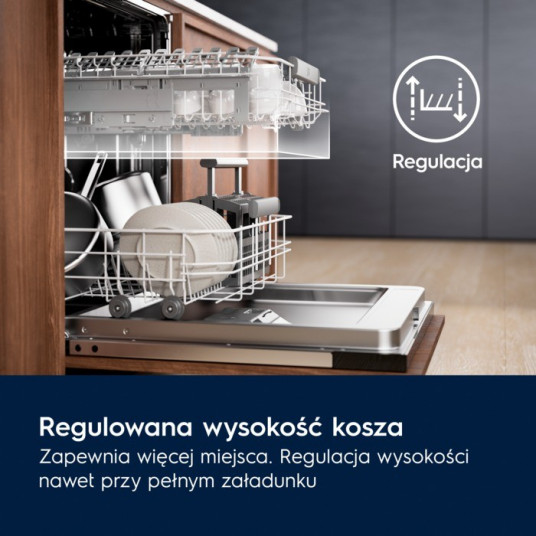 Lebūvējamā trauku mazgājamā mašīna Electrolux EEM48300L