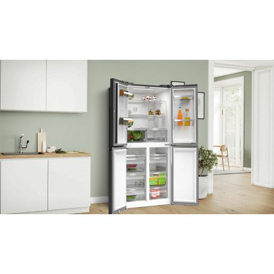 Bosch Serie 4 KMC85LBEA divvietīgais ledusskapis ar saldētavu 547 L E Black