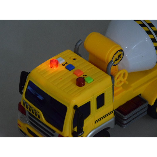 Concrete mixer truck GRUSZKA concreteiara ZA3831