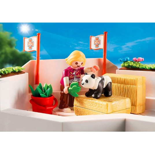 Family Fun Set 709 00 Zoo animal clinic