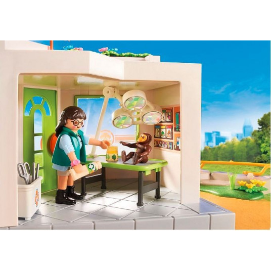 Family Fun Set 709 00 Zoo animal clinic
