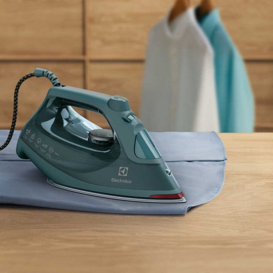 Dzelzs Electrolux E6SI1-6PG