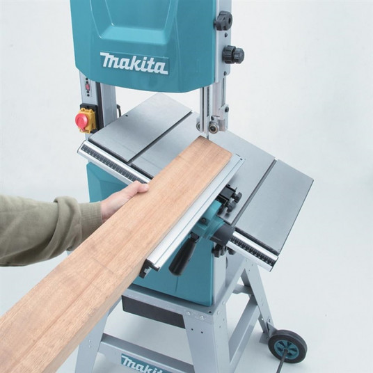 Zāģis Makita LB1200F, 900 W