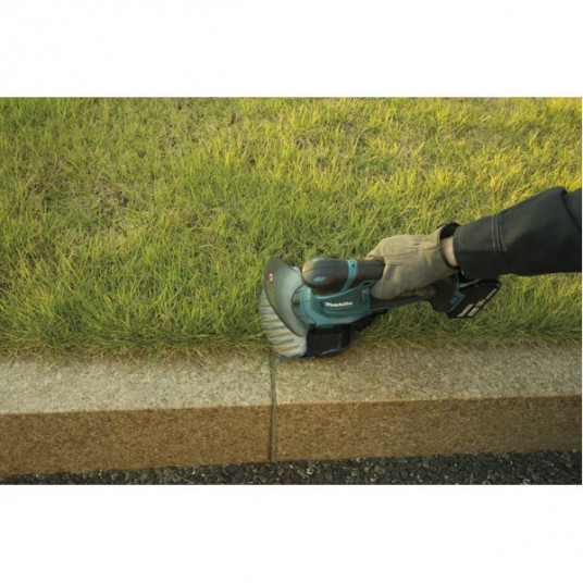 Makita DUM604ZX (bez akumulatora un lādētāja)