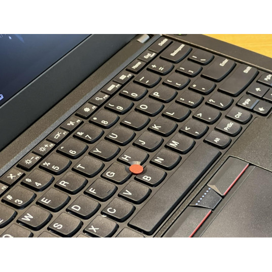 Lenovo ThinkPad X270 Touch|Intel Core i5-6300U (2C/4T, 2.4 - 3.0GHz, 3MB)|16GB|256GB|12.5" FHD 1920x1080, AG, TS,LED, IPS, |US Backlit KB|Wi-Fi AC + BT4.1|Windows 10|Atjaunināts/atjaunināts