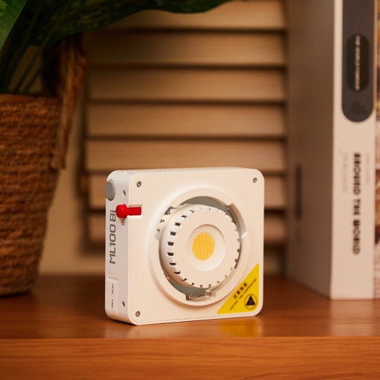 Godox ML100 Bi-color