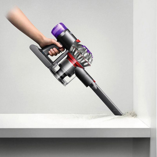 Dyson V8 Advanced Vacuum Cleaner