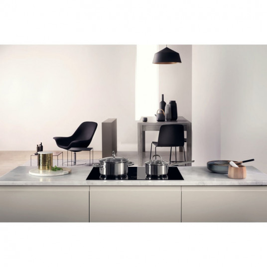 Whirlpool SMO 654 OF/BT/IXL melns Iebūvējamā 65 cm indukcijas plīts, sadalīta zonās 4 zonas(-as)