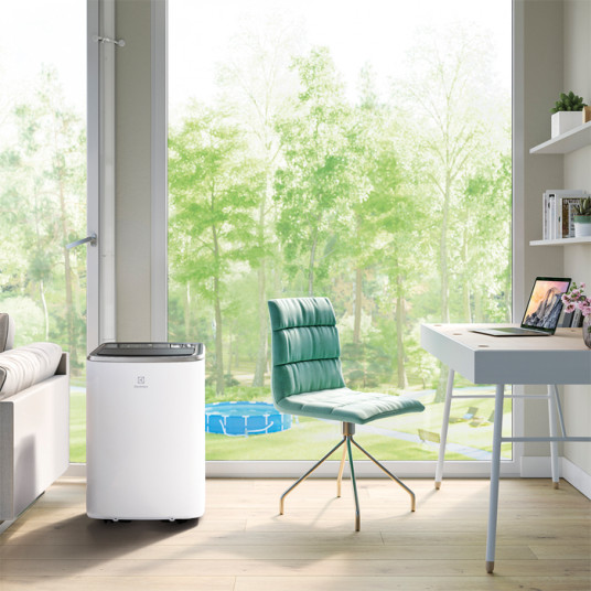 Electrolux Air Conditioner EXP26U338HW Number of speeds 4, Heat function, White
