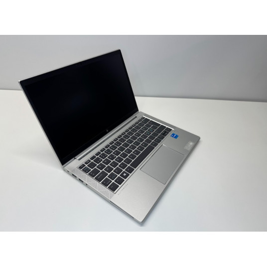 HP | REFURBISHED Grade A HP EliteBook 830 G8 | 13.3 " | FHD | Intel Core i5 | i5-1135G7 | 8 GB | Solid-state drive capacity 256 GB | Intel Iris Xe Graphics | Windows 11 Pro | Keyboard language Nordic | Keyboard backlit | Warranty 12 month(s)
