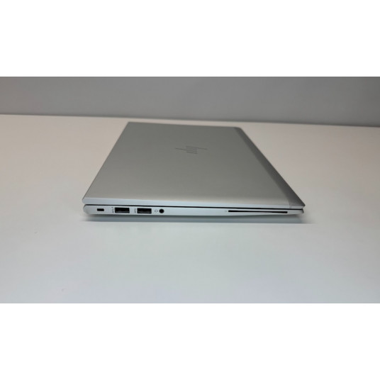 HP | REFURBISHED Grade A HP EliteBook 830 G8 | 13.3 " | FHD | Intel Core i5 | i5-1135G7 | 8 GB | Solid-state drive capacity 256 GB | Intel Iris Xe Graphics | Windows 11 Pro | Keyboard language Nordic | Keyboard backlit | Warranty 12 month(s)
