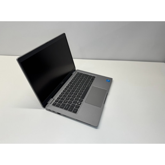 DELL Renew | REFURBISHED Grade B Dell Latitude 5330 | 13.3 " | FHD | Intel Core i3 | i3-1215U | 16 GB | Solid-state drive capacity 256 GB | Intel UHD Graphics | Windows 11 Pro | Keyboard language Swedish | Keyboard backlit | Warranty 12 month(s)