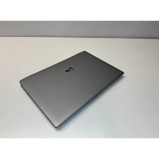 DELL Renew | REFURBISHED Grade B Dell Latitude 5330 | 13.3 " | FHD | Intel Core i3 | i3-1215U | 16 GB | Solid-state drive capacity 256 GB | Intel UHD Graphics | Windows 11 Pro | Keyboard language Swedish | Keyboard backlit | Warranty 12 month(s)