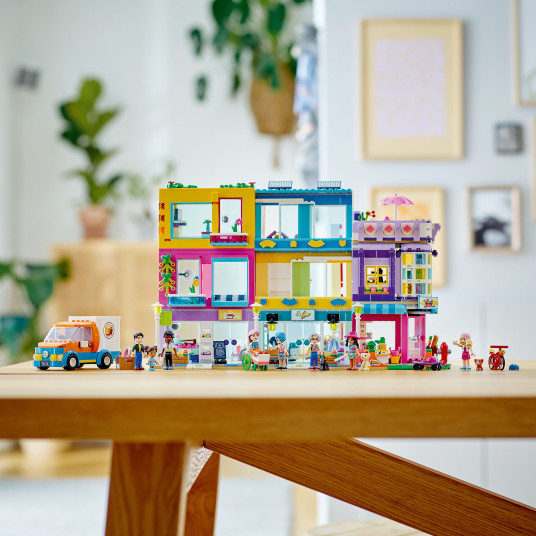 LEGO® 41704 FRIENDS Galvenās ielas ēka