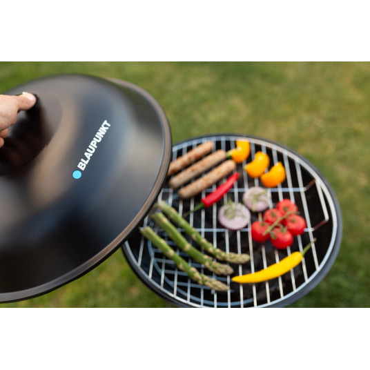Apaļš grils ar vāku un termometru "Blaupunkt GC401", melns