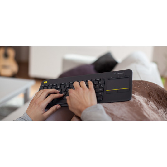 LOGITECH Wireless Touch Keyboard k400 Plus - INT BLACK