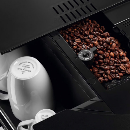 Iebūvētais kafijas automāts Electrolux EBC95T