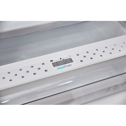 Ledusskapis  Sharp SJ-FBB04DTXWE