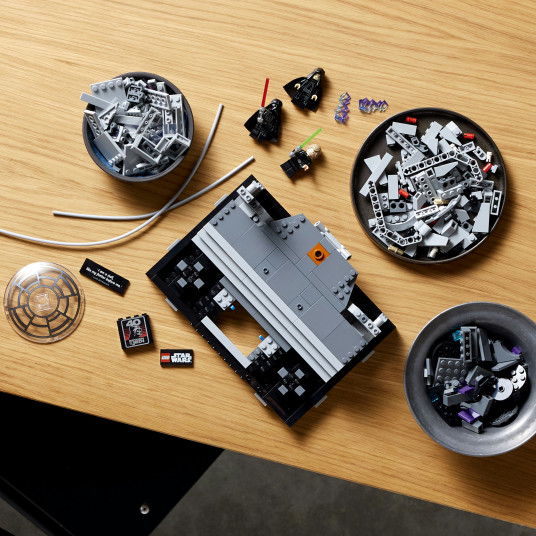 LEGO® 75352 Star Wars™ Diorāma: imperatora troņa zāle
